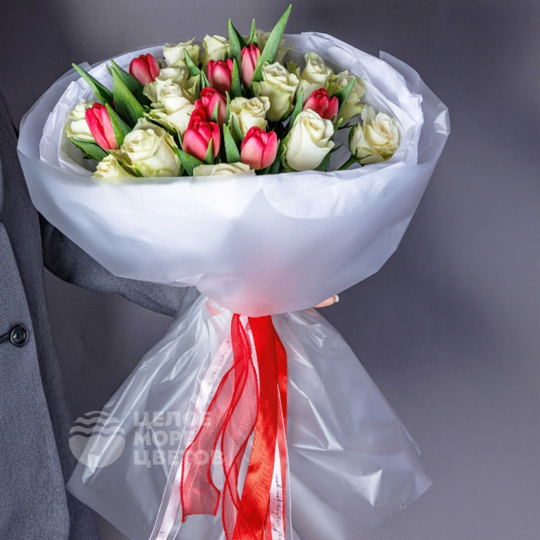 Букет из тюльпанов с розами &laquo;Для любимой&raquo;