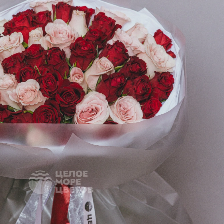 Букет из 51 кенийской розы 