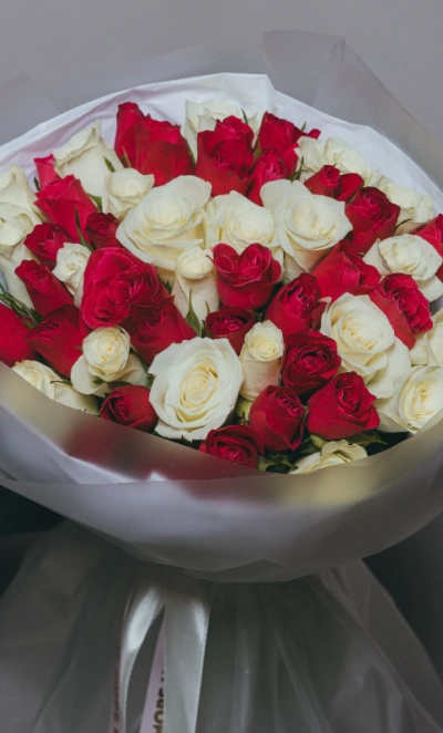 Букет из 51 розы Кения «Малинка»