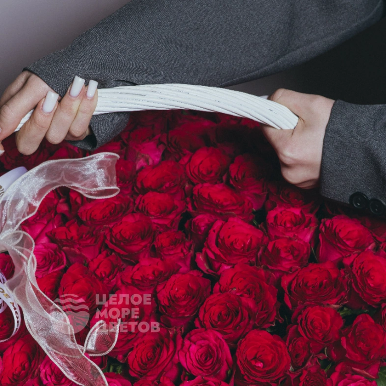 Корзина самой любимой 165роз