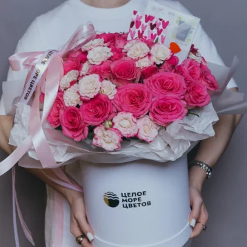 Композиция с розами «Само очарование»