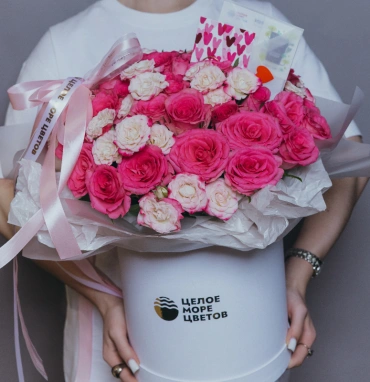 Композиция с розами «Само очарование»