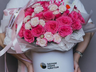 Композиция с розами «Само очарование»