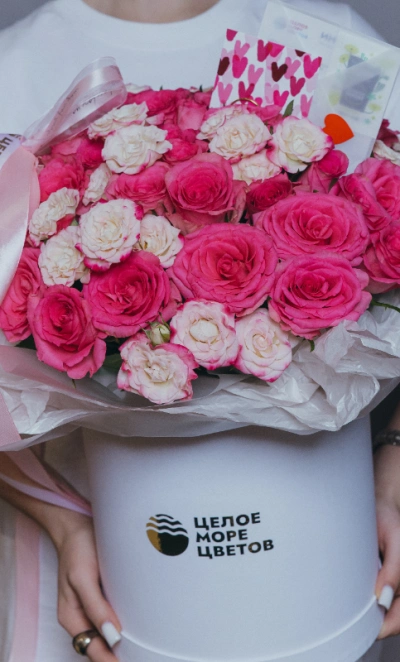 Композиция с розами «Само очарование»