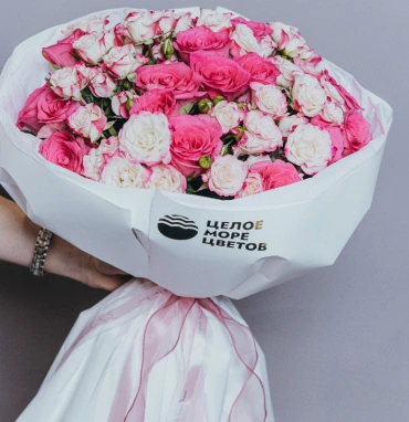 Букет из роз «Фламинго»