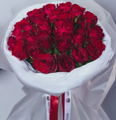 Букет красных роз «Для любимой» 