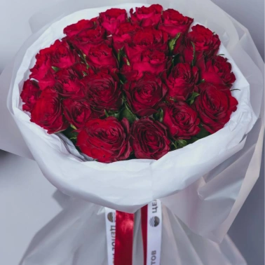Букет красных роз «Для любимой» 