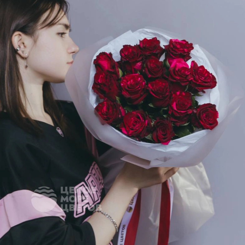 Букет из 15 роз &laquo;Ред пантер&raquo;