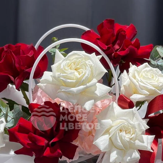 Сумочка с французскими розами &laquo;Для Любимой&raquo; 