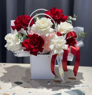 Сумочка с французскими розами «Для Любимой» 