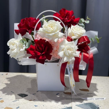 Сумочка с французскими розами «Для Любимой» 