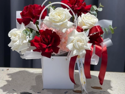 Сумочка с французскими розами «Для Любимой» 