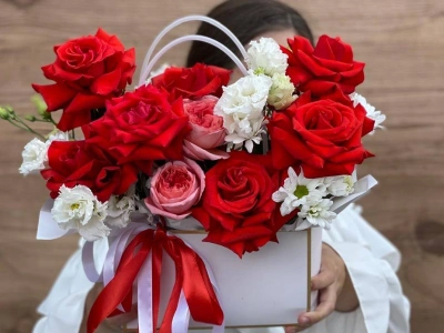 Композиция с французской розой Нина 