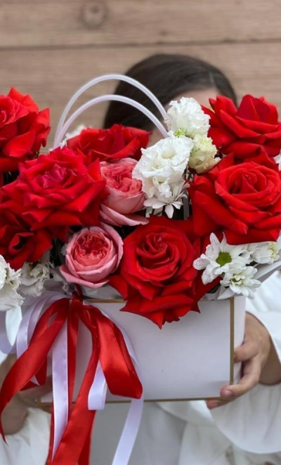 Композиция с французской розой Нина 