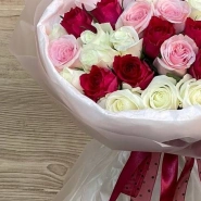 Букет из кенийской розочки 35 шт  1