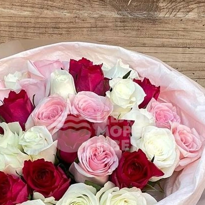 Букет из кенийской розочки 35 шт 