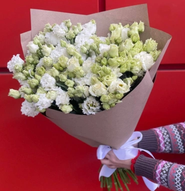 Букет из 21 эустомы 