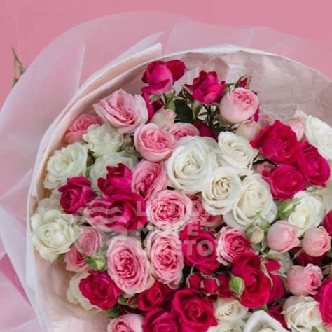 Букет из кустовых розочек 