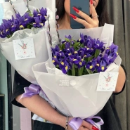 Букет с ирисами  0