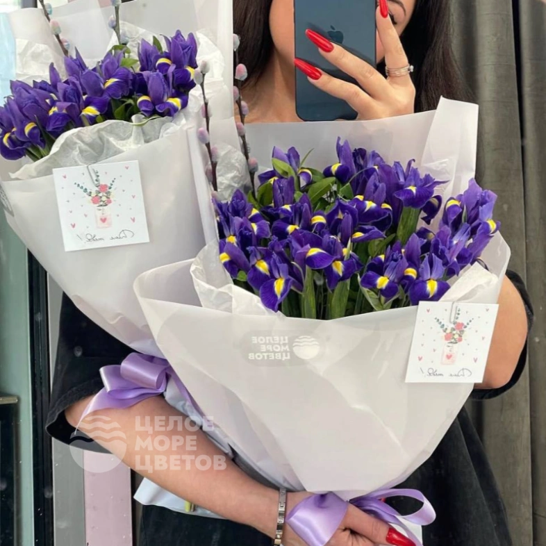 Букет с ирисами 