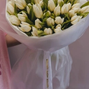 Букет из 51 тюльпана белого цвета  3