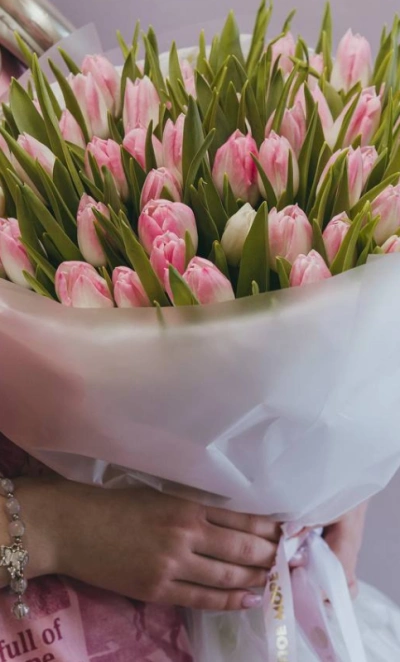 Букет из 51 розового тюльпана 