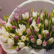 Корзина с 101 тюльпаном  1