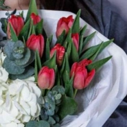 Букет из гортензий с тюльпанами &laquo;Сердечный аккорд&raquo; 2