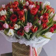 Корзина &laquo;Весенний поцелуй&raquo; 1