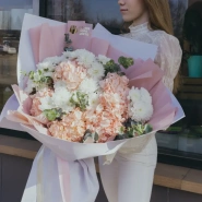 Букет-гигант &laquo;Аромат гортензий&raquo; 3