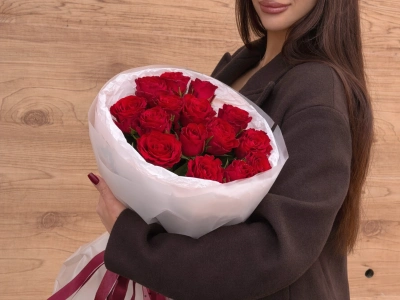 Букет из красных роз «Любимая»