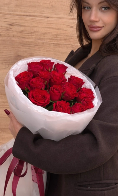 Букет из красных роз «Любимая»