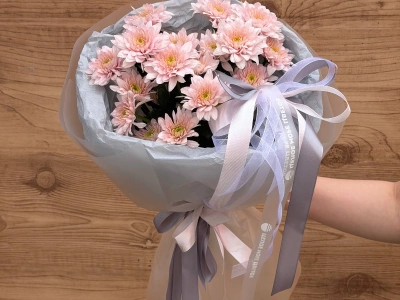 Букет из хризантем «Нежный рассвет»