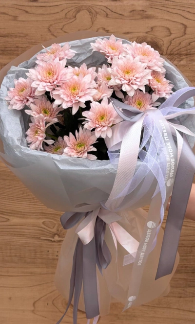 Букет из хризантем «Нежный рассвет»